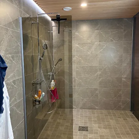 Cozy Yard Guest With Private Entrance *